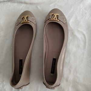 LOUIS VUITTON Leather Oxford Ballerina Flats 36